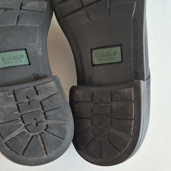 Black Leather Men's Dress Shoes - Picture 13 of 13